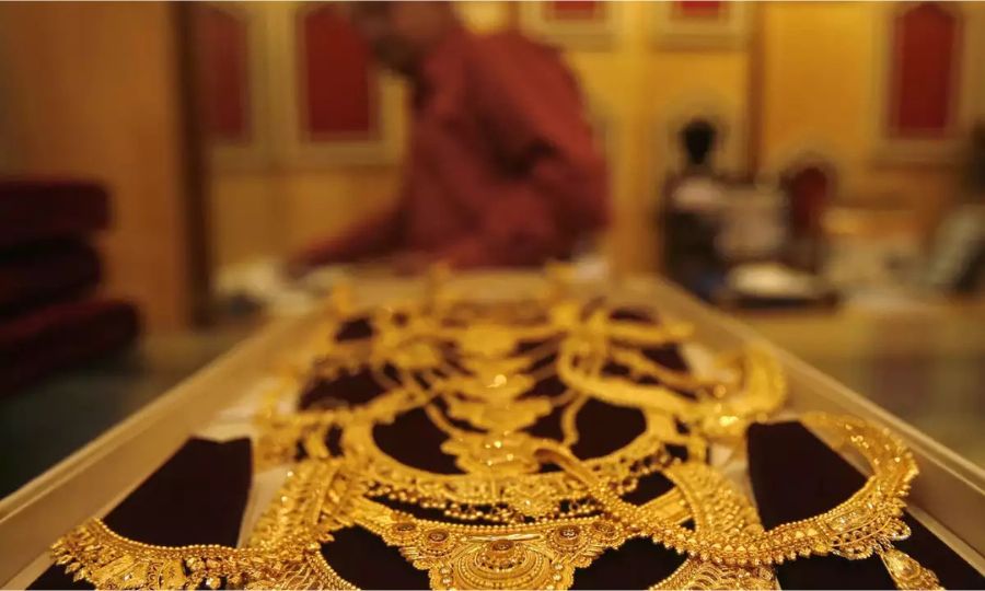 NRI Gold Buying Trends, Buy Gold In India, Customs Duty Gold, Gold Jewellery Prices, Dubai Gold Market, India Gold Demand 2024, NRI