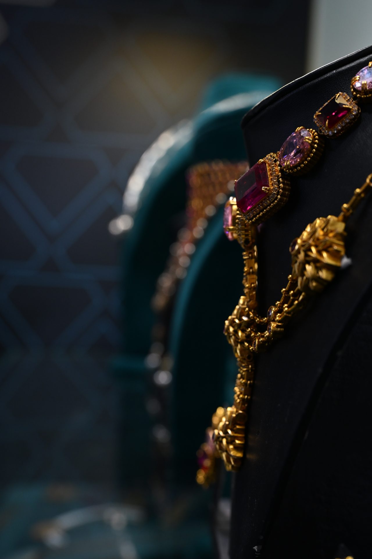 Jewellery Close-UpReal jewellery, real craftsmanship — straight from our studio.